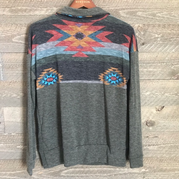 Aztec half zip - Picture 3 of 3